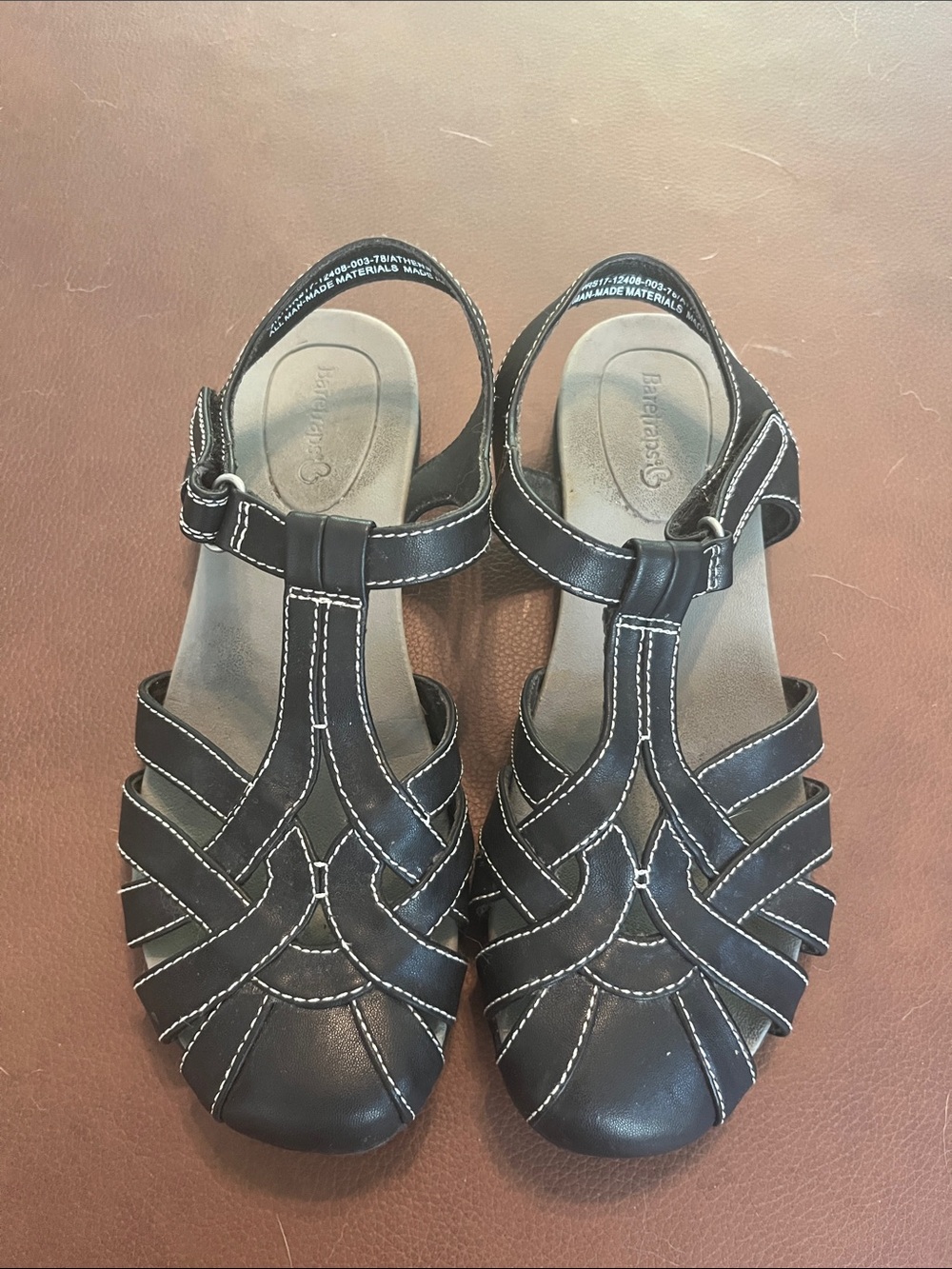 Baretraps closed toe black sandals 7